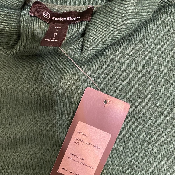 Woolen Bloom Knit Turtleneck Shirt Green - Picture 6 of 7